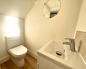 Photo 8- click for photo gallery